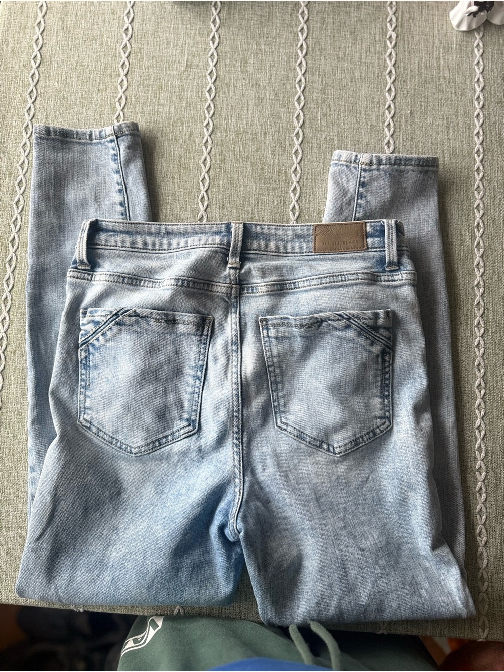 Buckle Light Blue Skinny Jeans